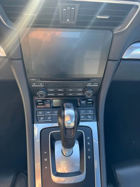2018 Porsche 991 Carrera - Image 15 of 19