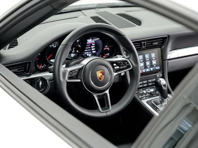 2018 Porsche 991 Carrera - Image 9 of 31