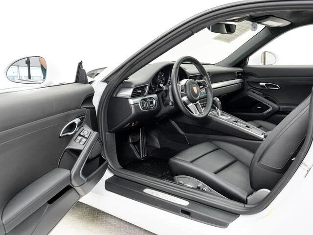 2018 Porsche 991 Carrera - Image 7 of 31