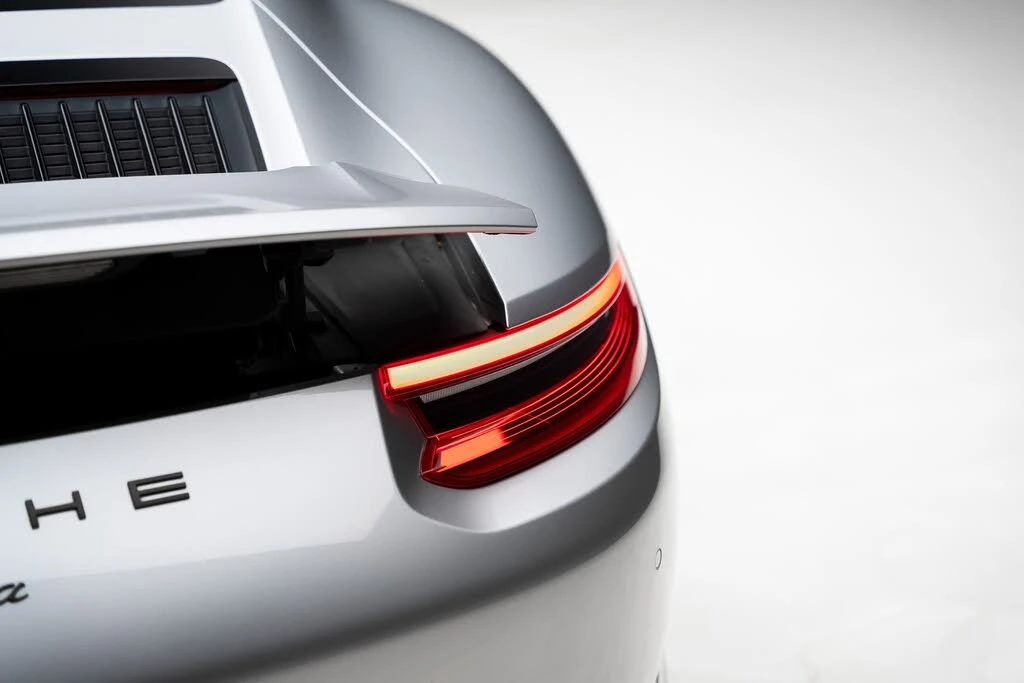 2018 Porsche 991 Carrera - Image 29 of 31