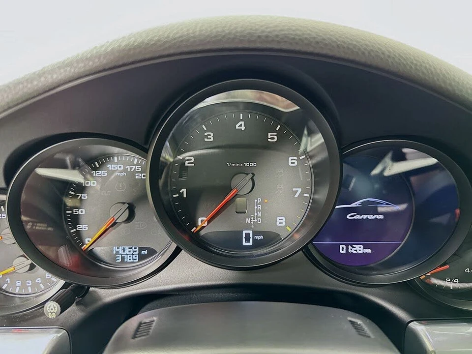 2018 Porsche 991 Carrera - Image 11 of 18