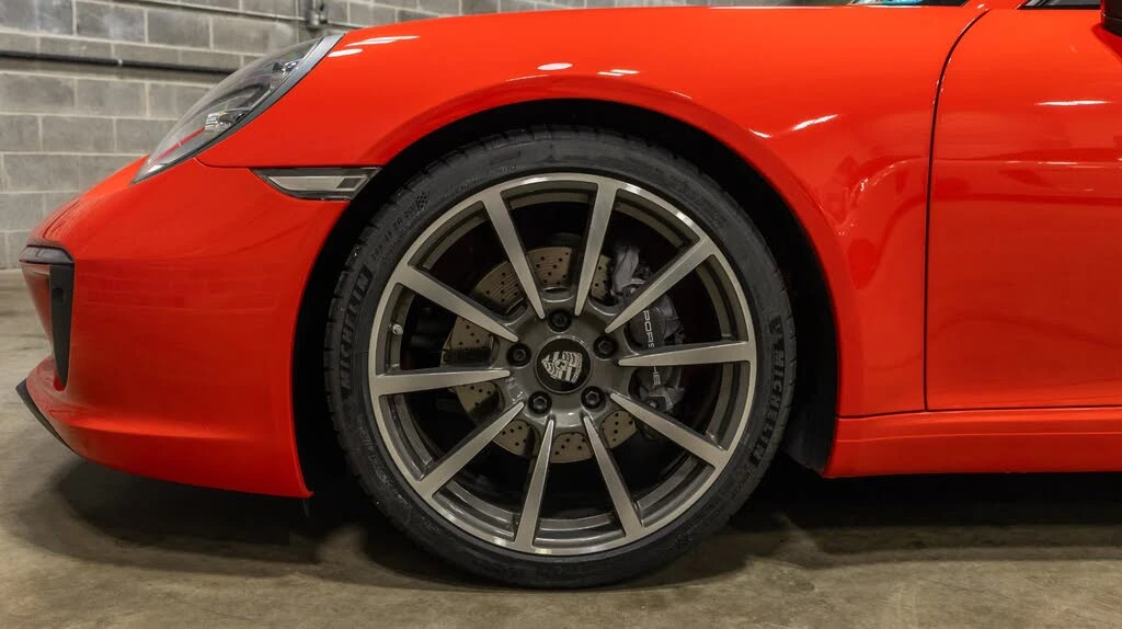 2018 Porsche 991 Carrera - Image 29 of 31