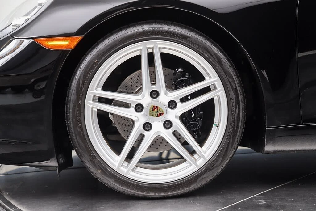 2018 Porsche 991 Carrera - Image 8 of 31
