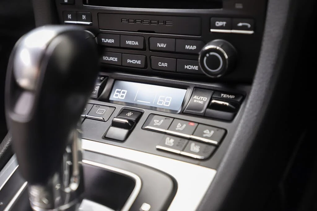 2018 Porsche 991 Carrera - Image 24 of 31