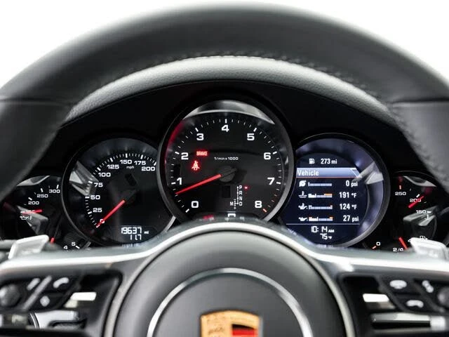 2018 Porsche 991 Carrera - Image 16 of 31