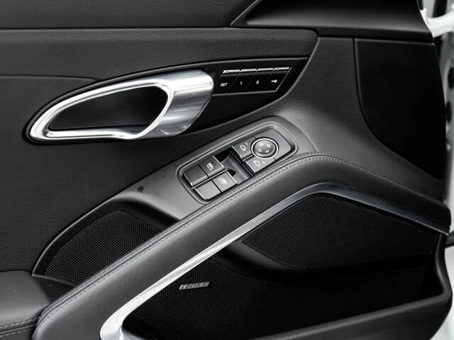 2018 Porsche 991 Carrera - Image 8 of 31