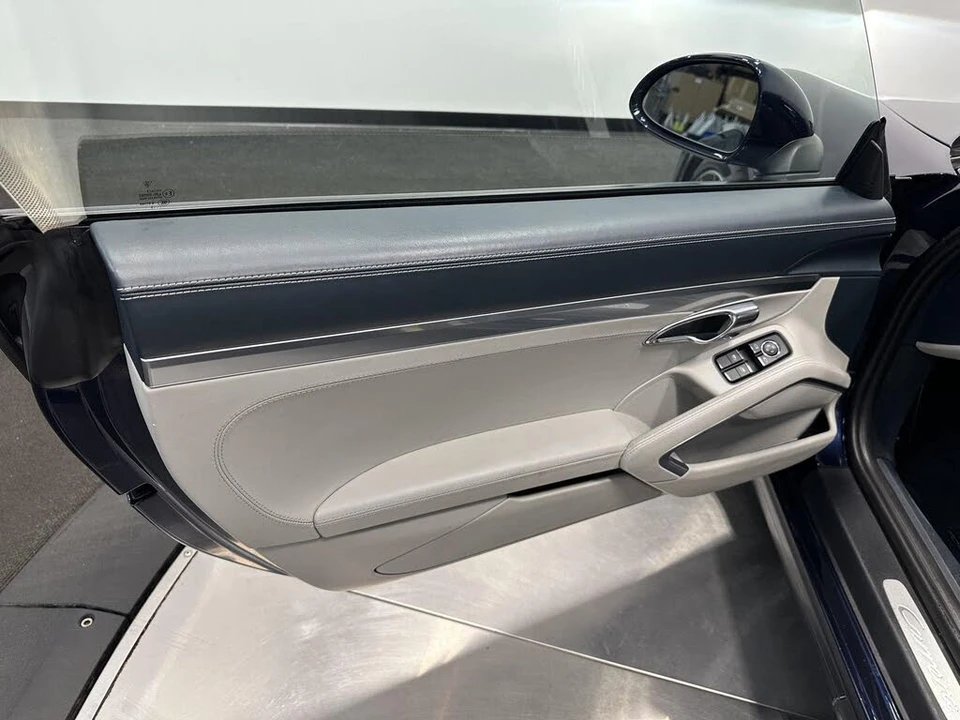 2018 Porsche 991 Carrera - Image 15 of 31