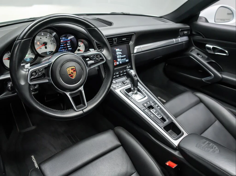 2018 Porsche 991 Carrera - Image 12 of 31