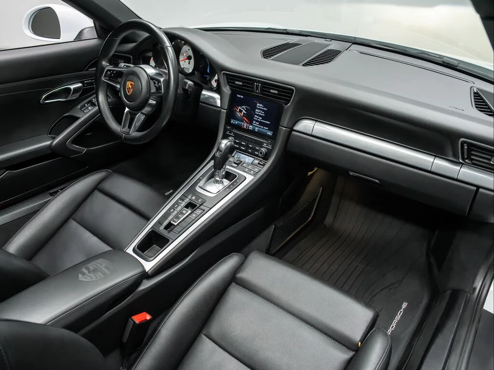 2018 Porsche 991 Carrera - Image 14 of 31