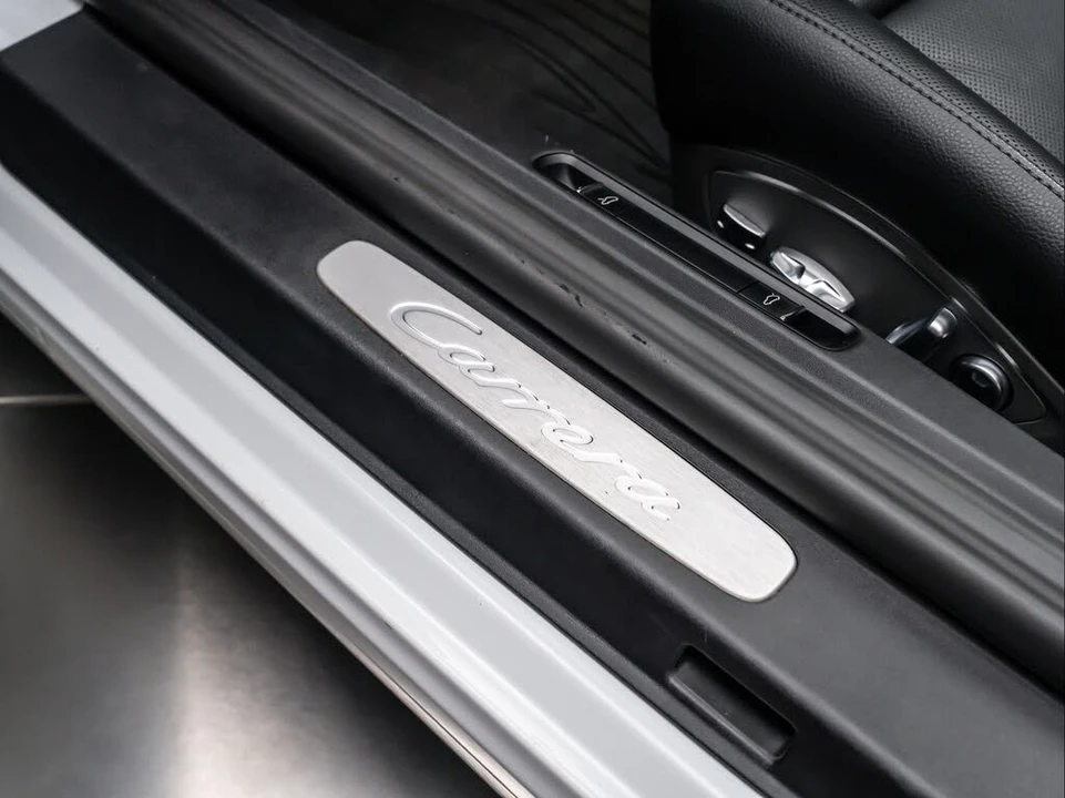 2018 Porsche 991 Carrera - Image 23 of 31