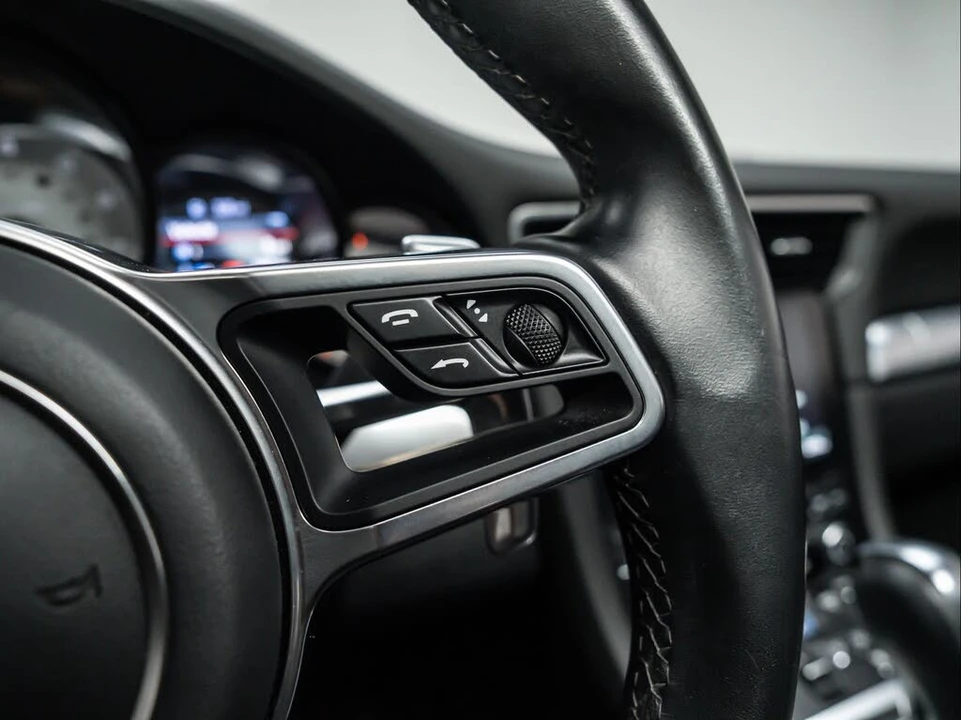 2018 Porsche 991 Carrera - Image 17 of 31