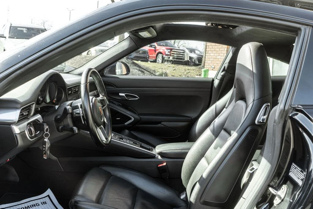 2018 Porsche 991 Carrera - Image 28 of 31