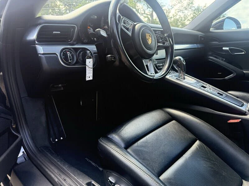 2018 Porsche 991 Carrera - Image 13 of 16