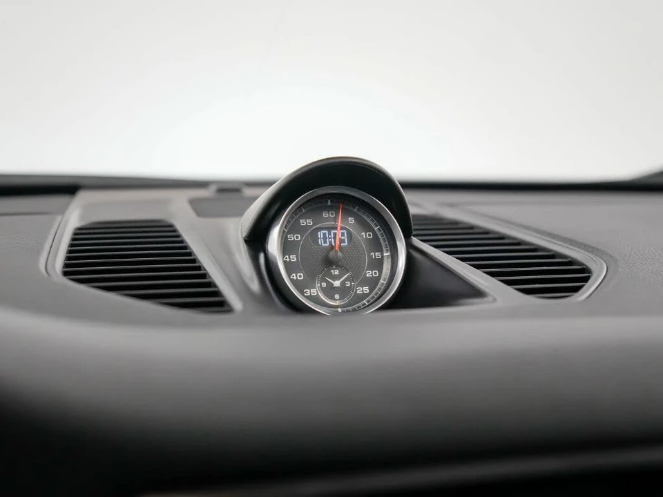2018 Porsche 991 Carrera - Image 26 of 31