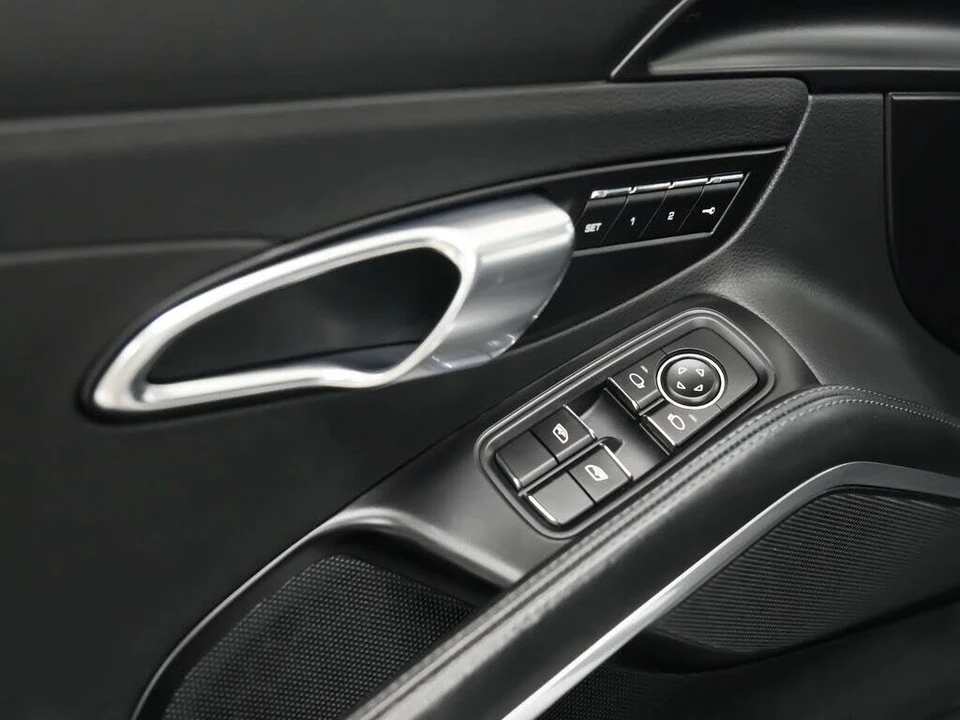 2018 Porsche 991 Carrera - Image 19 of 31