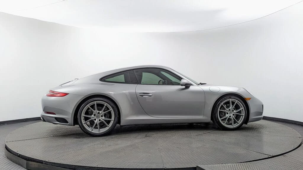2018 Porsche 991 Carrera - Image 9 of 28