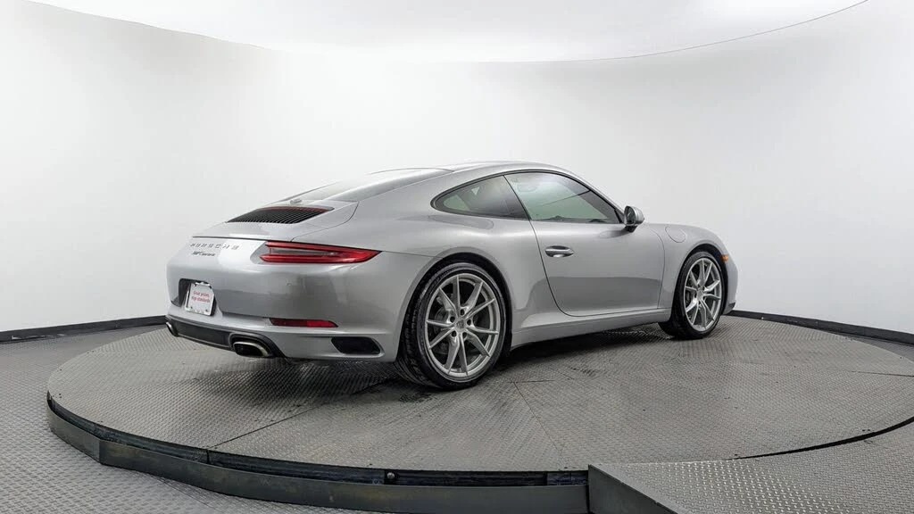 2018 Porsche 991 Carrera - Image 8 of 28