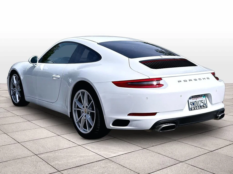 2018 Porsche 991 Carrera - Image 13 of 31