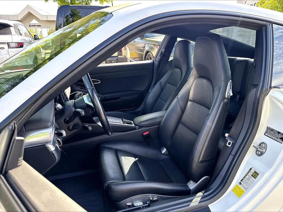 2018 Porsche 991 Carrera - Image 26 of 31