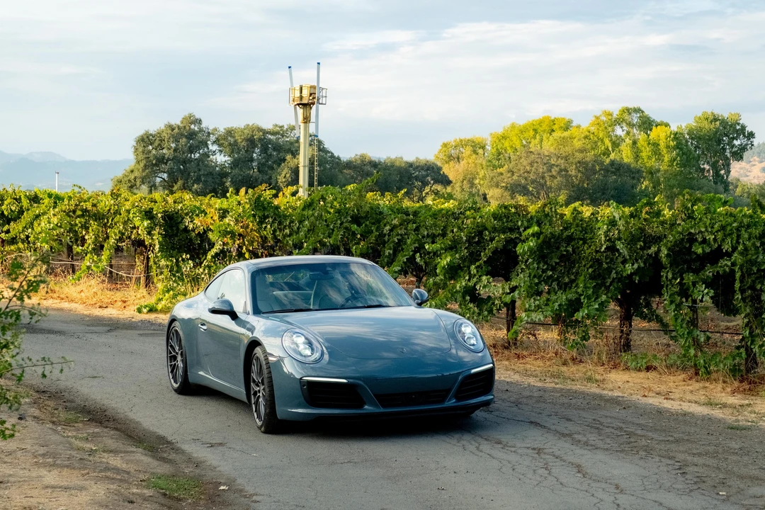 2018 Porsche 991 Carrera - Image 16 of 31