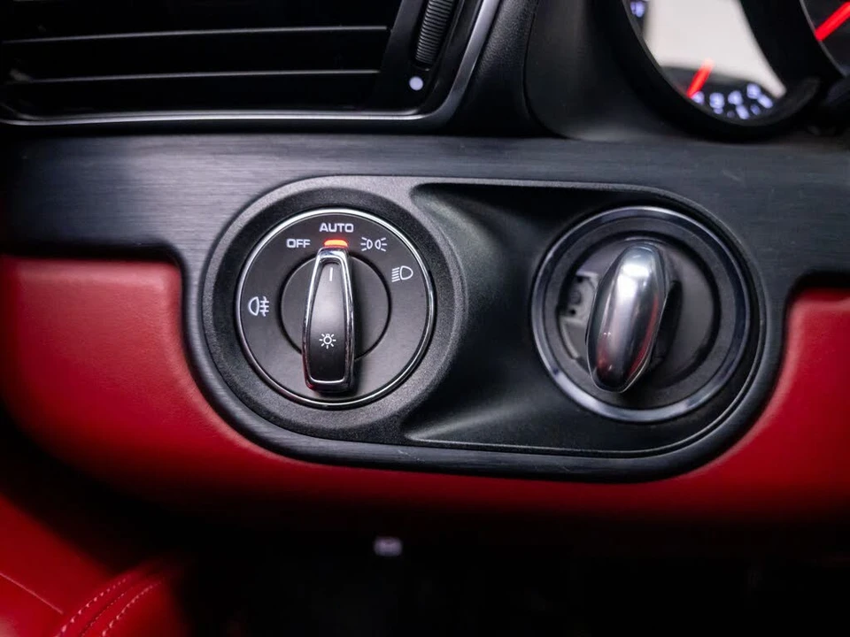 2018 Porsche 991 Carrera GTS - Image 19 of 31
