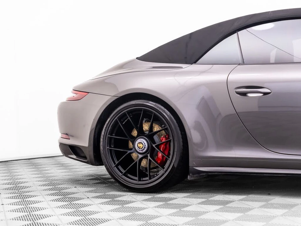 2018 Porsche 991 Carrera GTS - Image 8 of 31