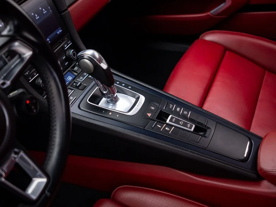 2018 Porsche 991 Carrera GTS - Image 13 of 31