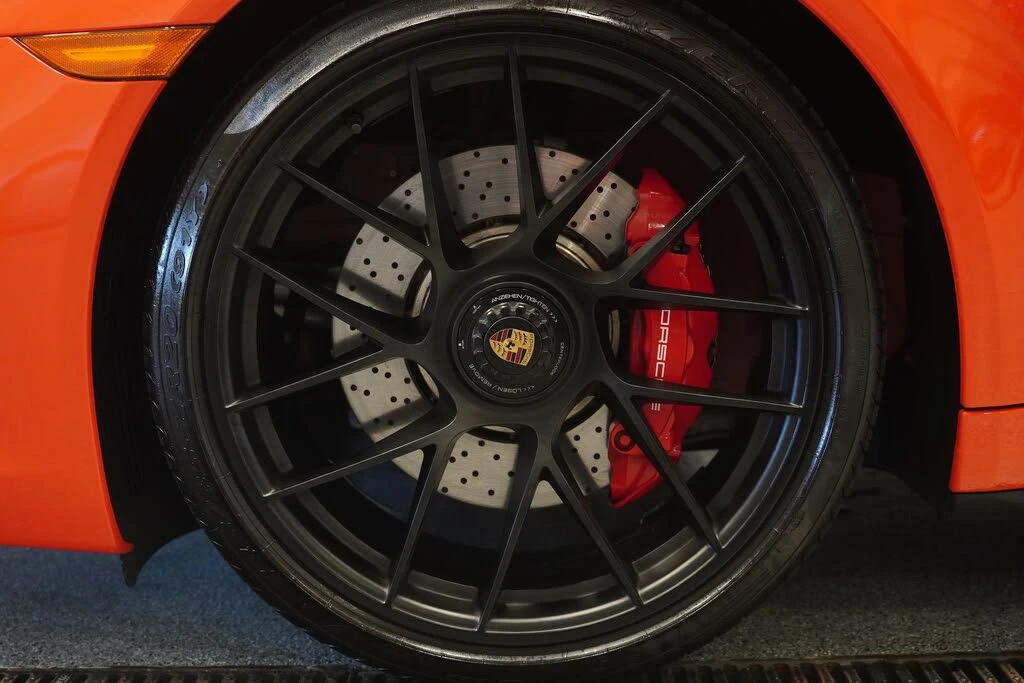 2018 Porsche 991 Carrera GTS - Image 11 of 31