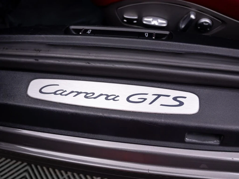 2018 Porsche 991 Carrera GTS - Image 15 of 31