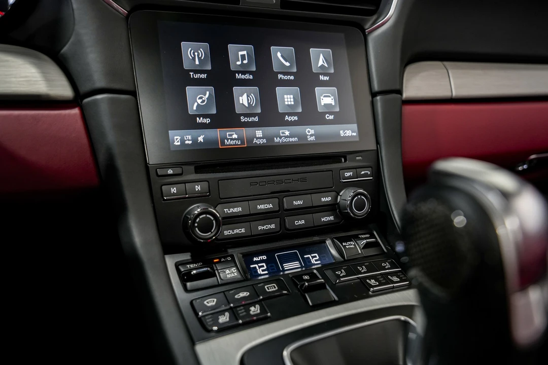 2018 Porsche 991 Carrera GTS - Image 14 of 21
