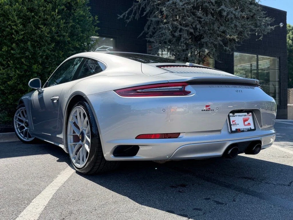 2018 Porsche 991 Carrera GTS - Image 19 of 31