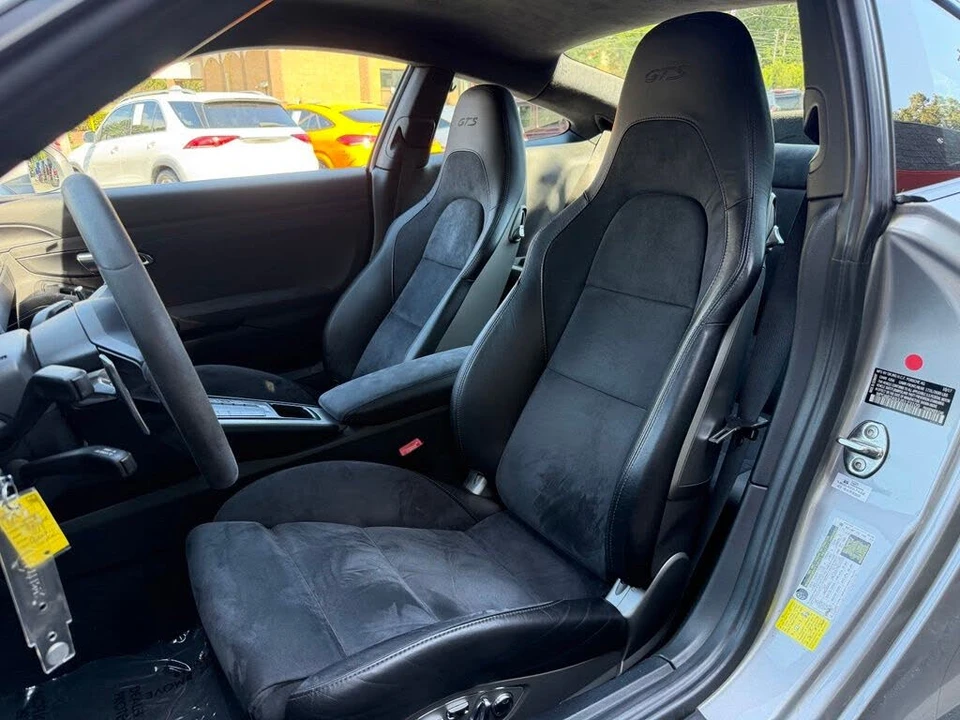 2018 Porsche 991 Carrera GTS - Image 25 of 31
