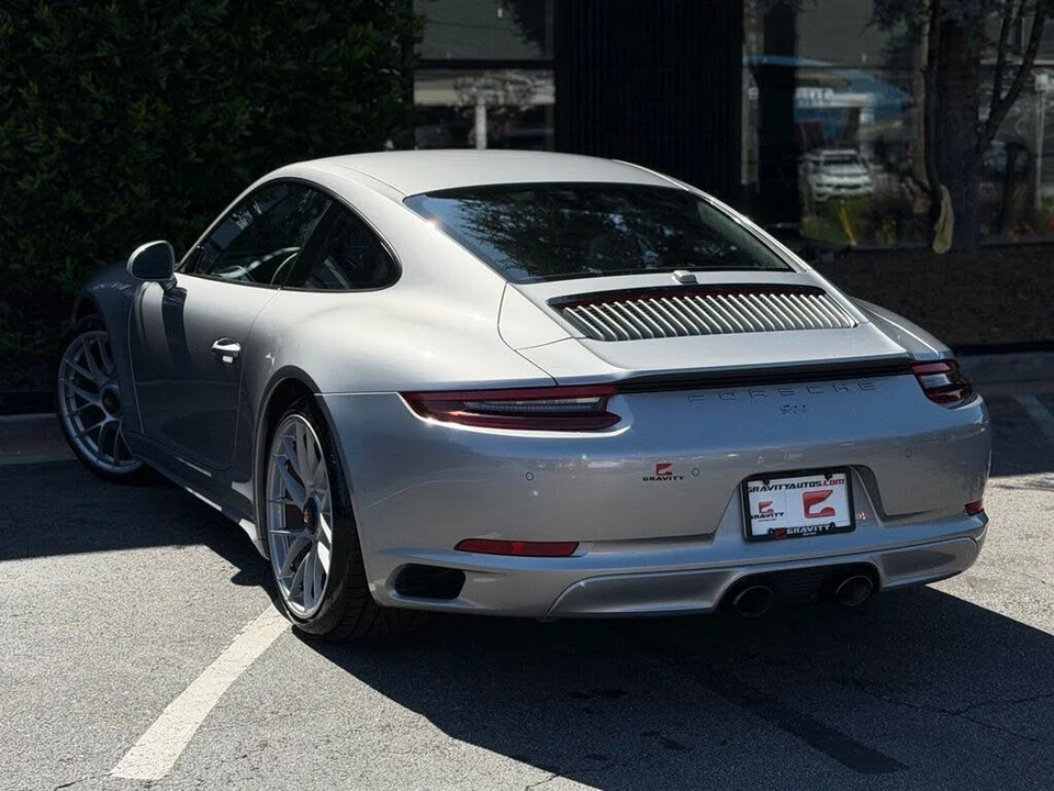 2018 Porsche 991 Carrera GTS - Image 18 of 31