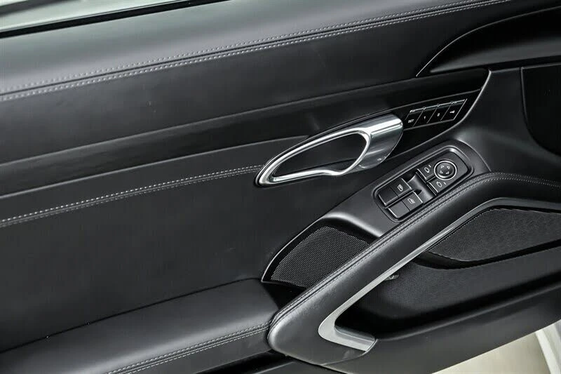 2018 Porsche 991 Carrera GTS - Image 13 of 31