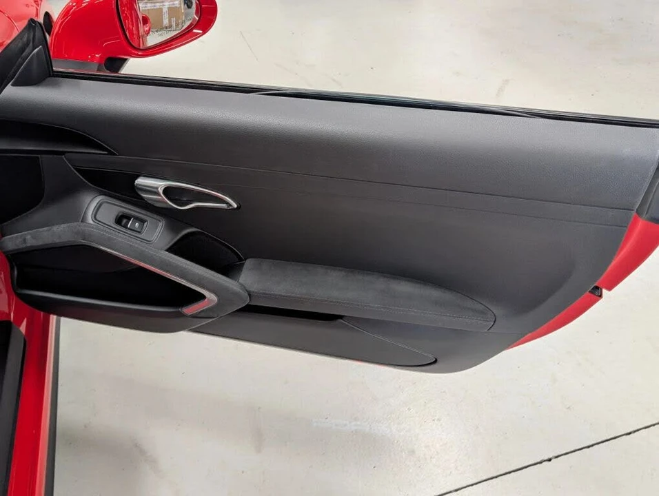 2018 Porsche 991 Carrera GTS - Image 26 of 31