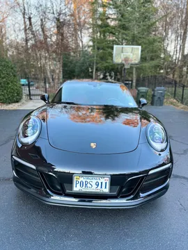 2018 Porsche 911 Carrera GTS Coupe RWD