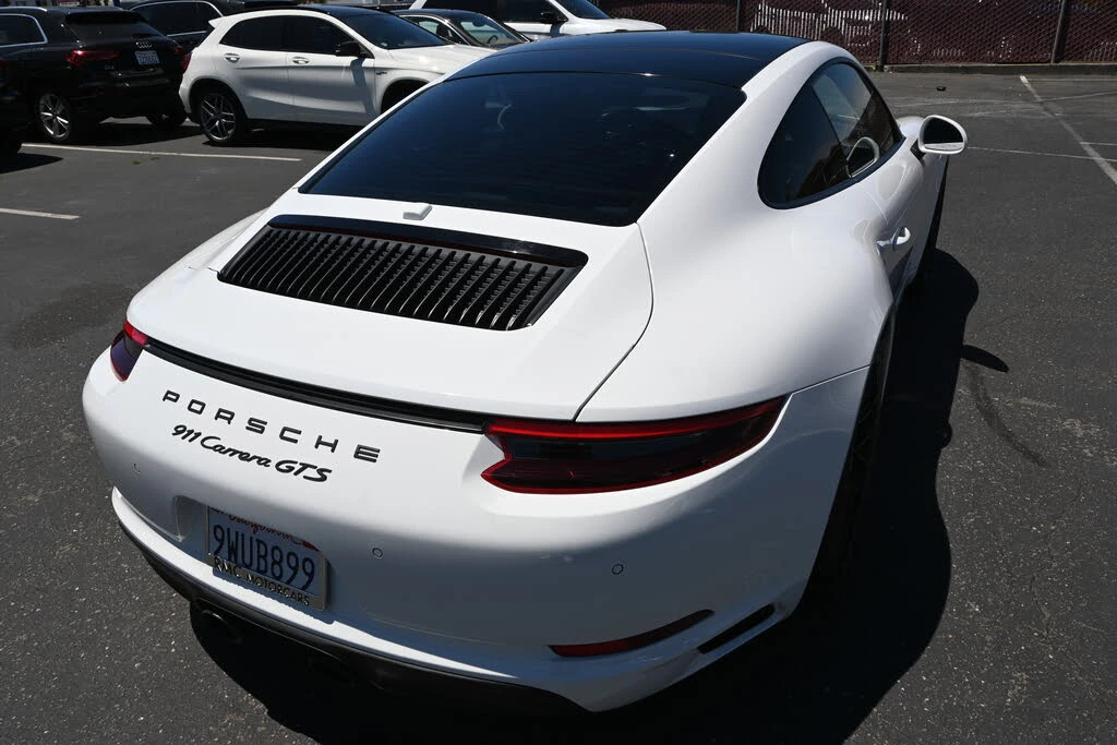 2018 Porsche 991 Carrera GTS - Image 17 of 31