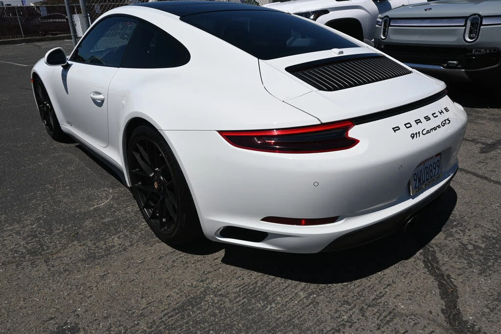 2018 Porsche 991 Carrera GTS - Image 11 of 31