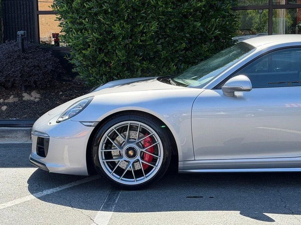 2018 Porsche 991 Carrera GTS - Image 10 of 31