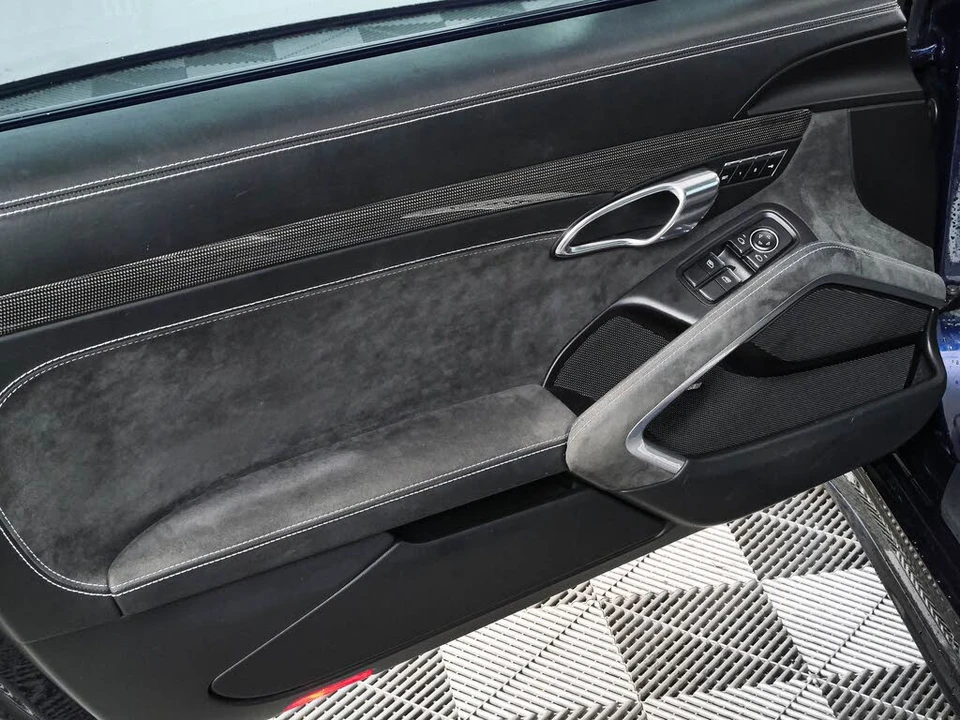 2018 Porsche 991 Carrera GTS - Image 6 of 31