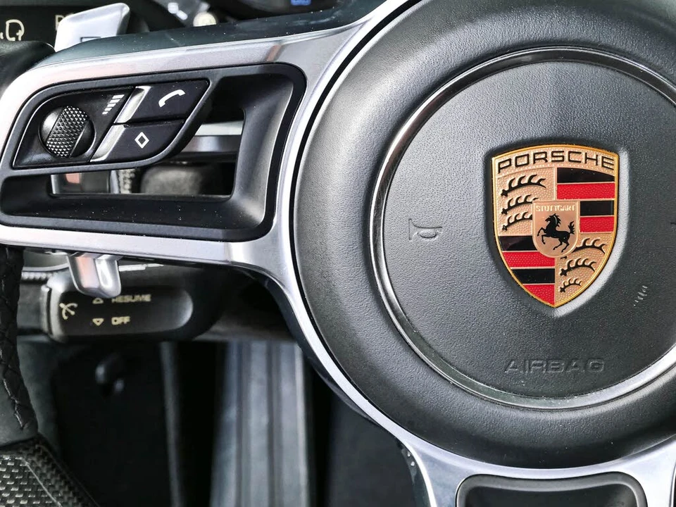 2018 Porsche 991 Carrera GTS - Image 12 of 31