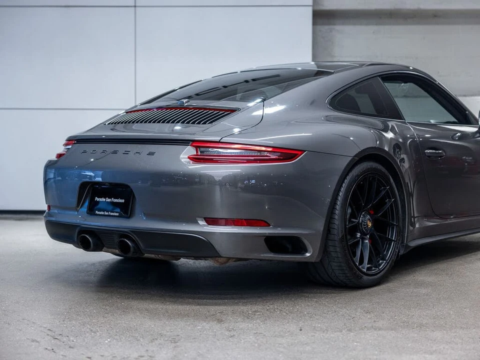 2018 Porsche 991 Carrera GTS - Image 26 of 31