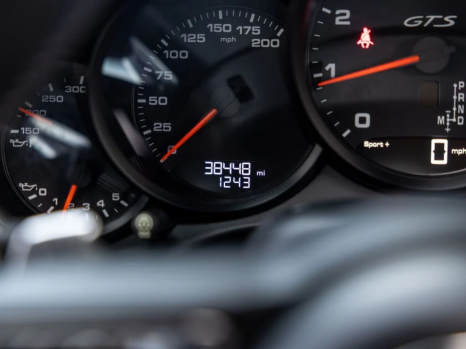 2018 Porsche 991 Carrera GTS - Image 28 of 31