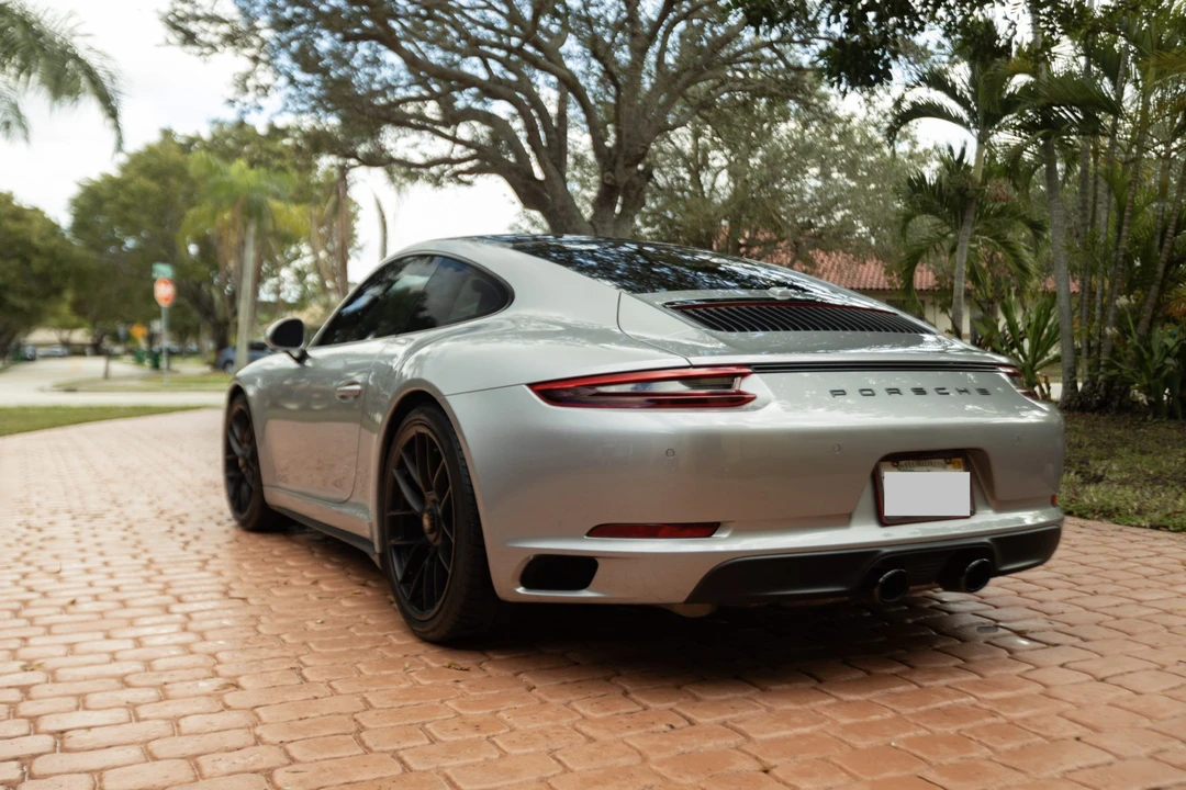 2018 Porsche 991 Carrera GTS - Image 5 of 31