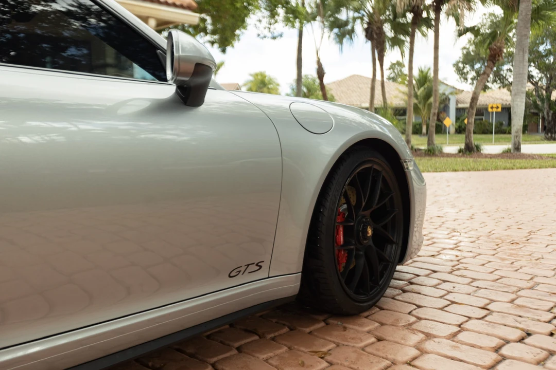 2018 Porsche 991 Carrera GTS - Image 25 of 31