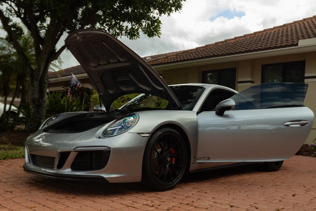 2018 Porsche 991 Carrera GTS - Image 11 of 31