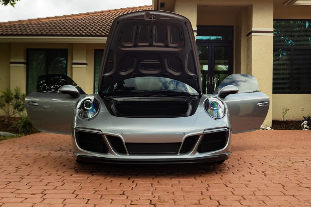 2018 Porsche 991 Carrera GTS - Image 9 of 31