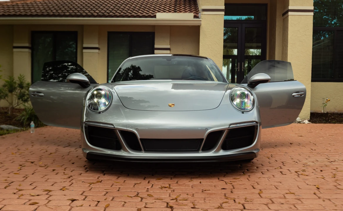 2018 Porsche 991 Carrera GTS - Image 8 of 31