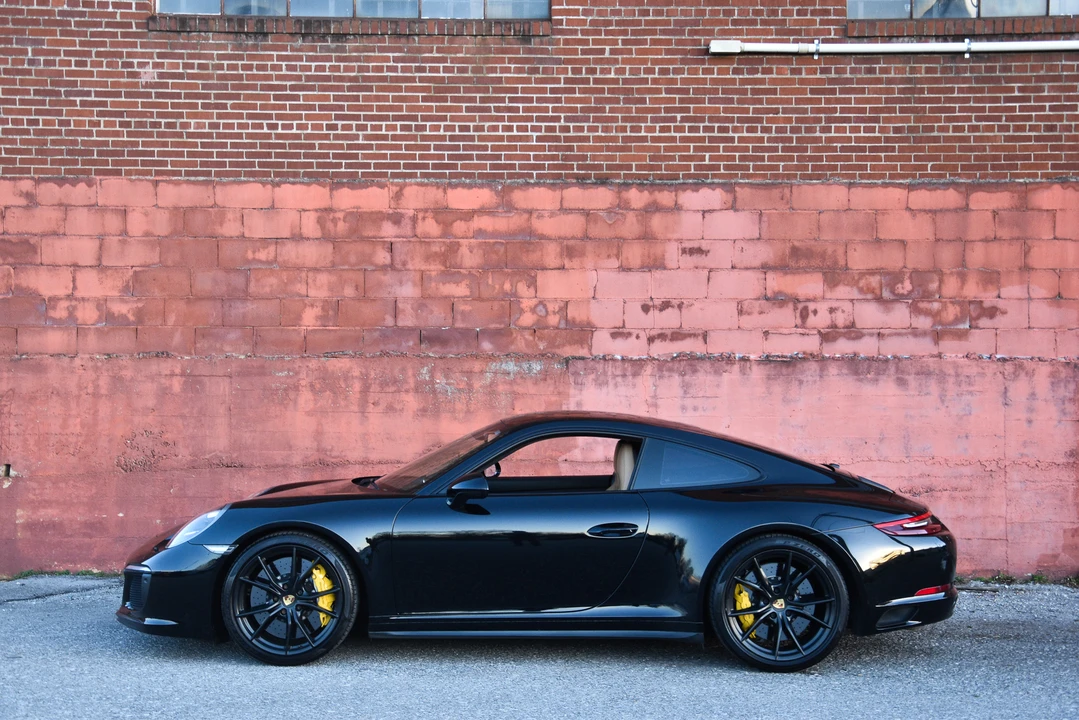 2018 Porsche 991 Carrera GTS - Image 13 of 31