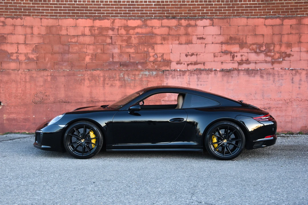 2018 Porsche 991 Carrera GTS - Image 10 of 31